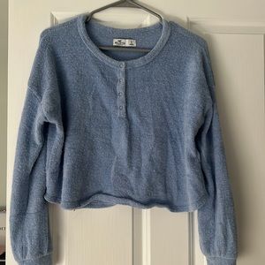 Hollister Cropped Sweater